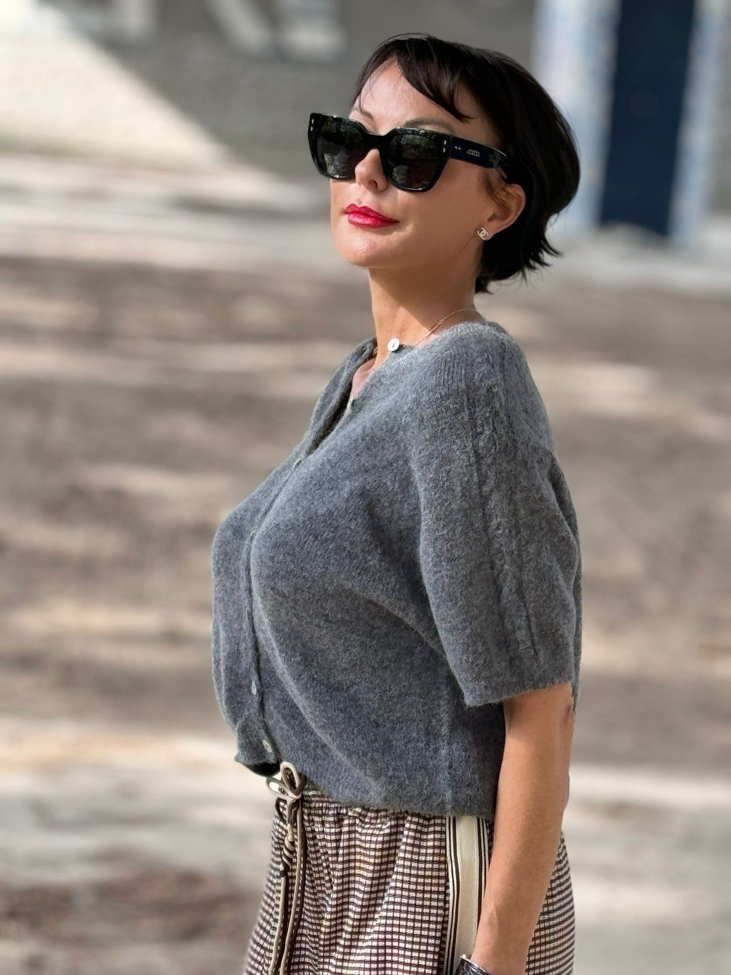 Cardigan Chandra