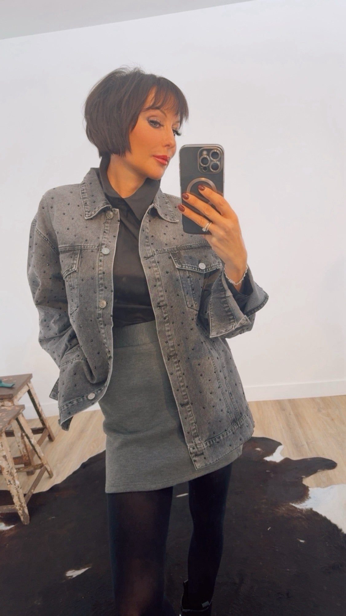 bouton de chemisier noir