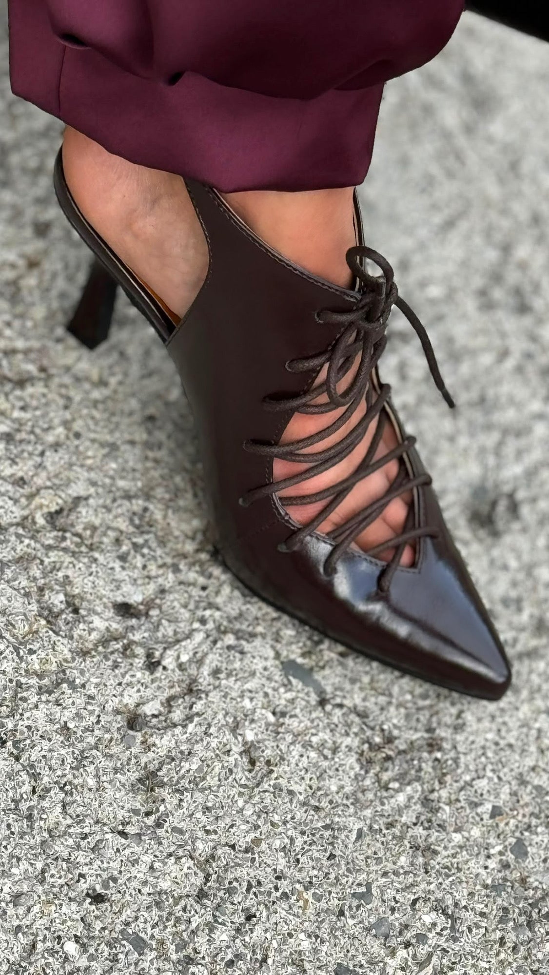 Pump Evita laced choco