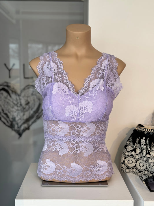 Top lace as lilac