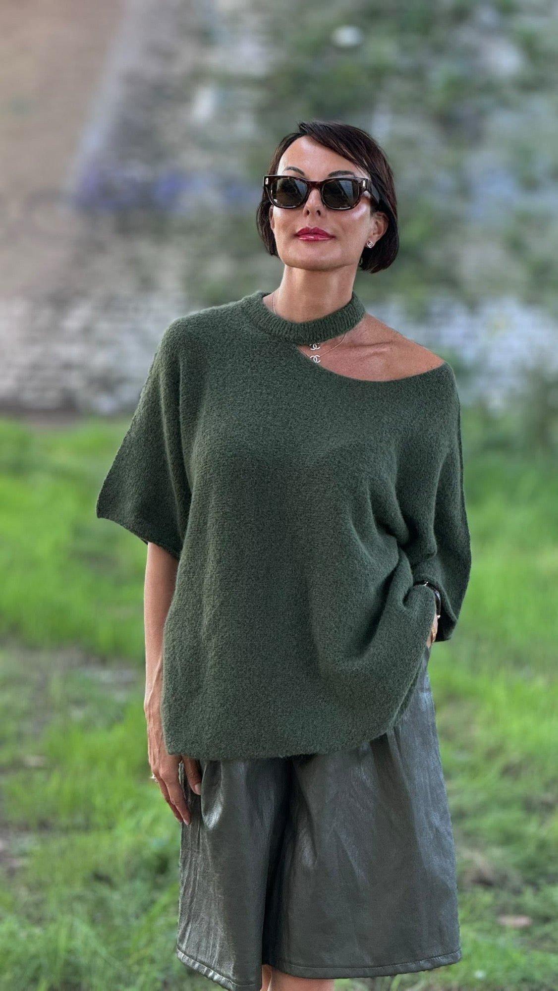 Pull Bari green