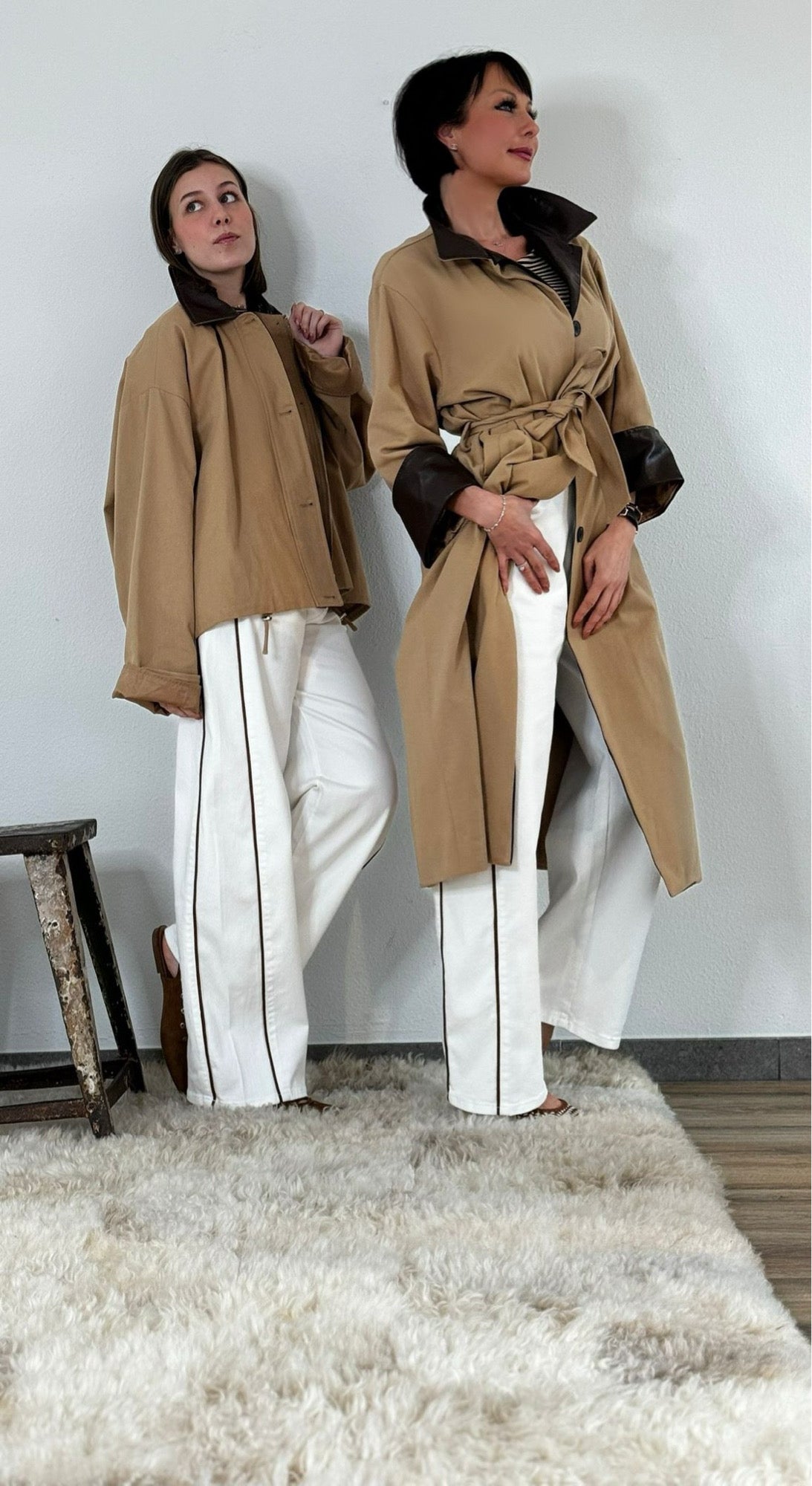 Trench bicolore court