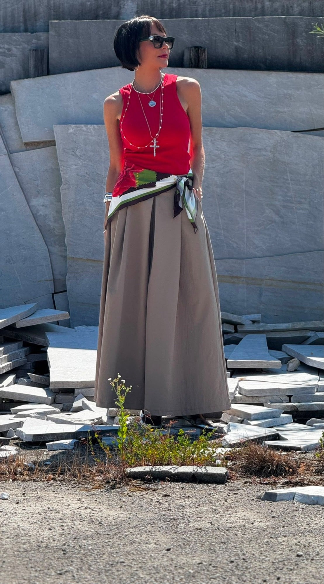 Pants Lucca incl scarf taupe
