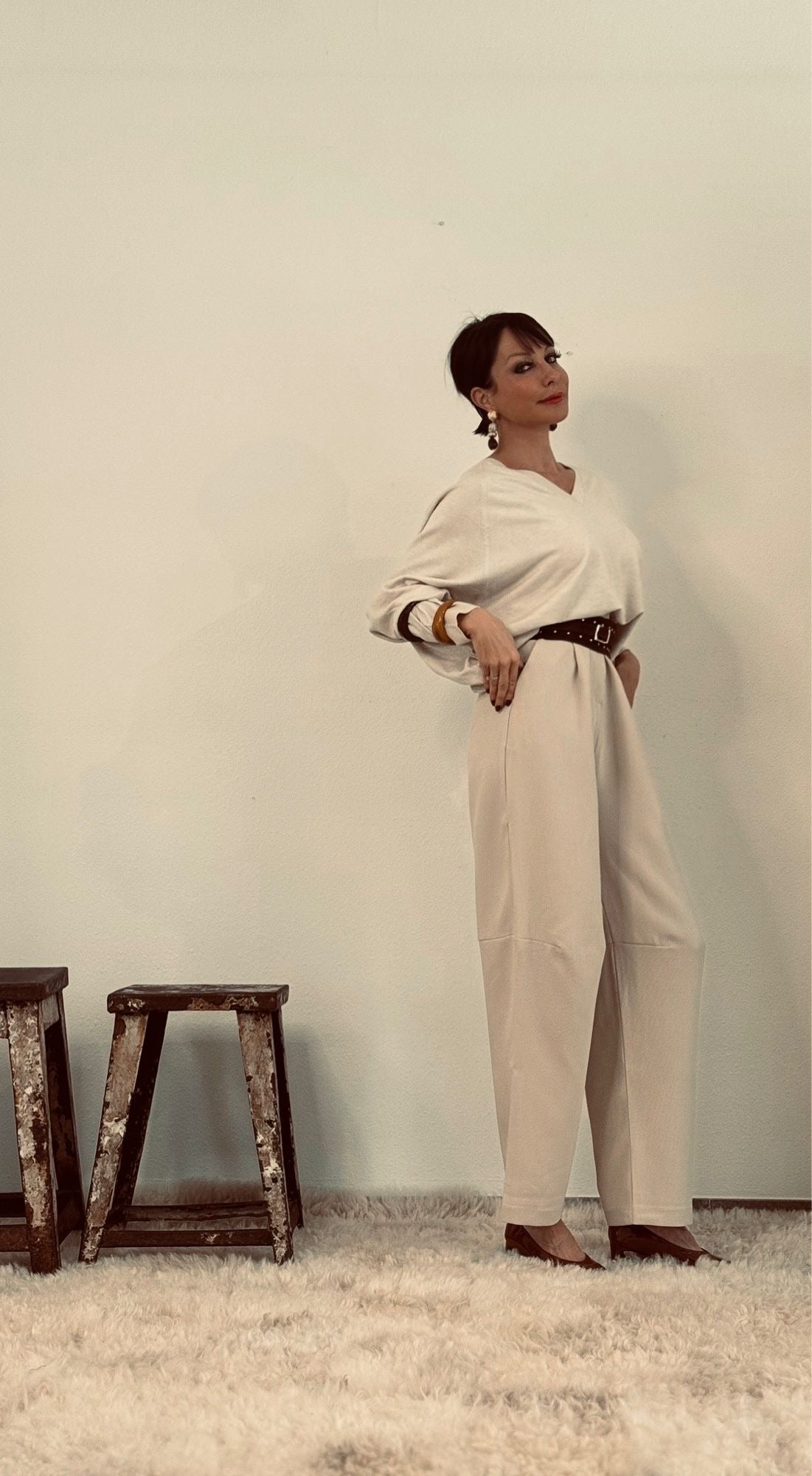 Pull V oversized cream