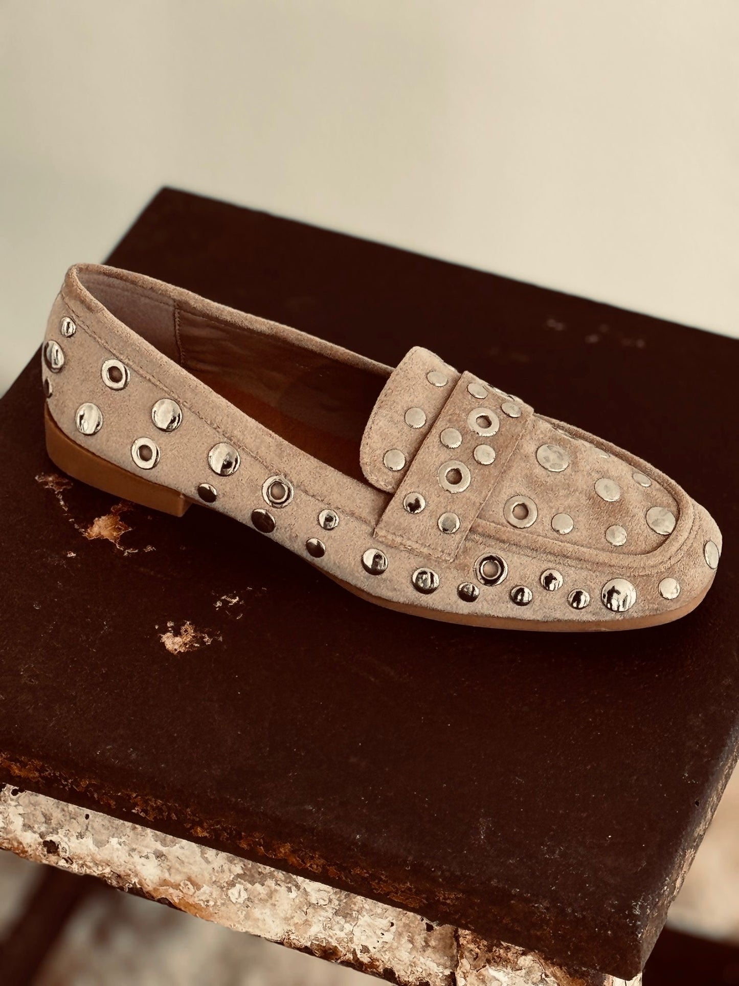 Moccasin suede beige