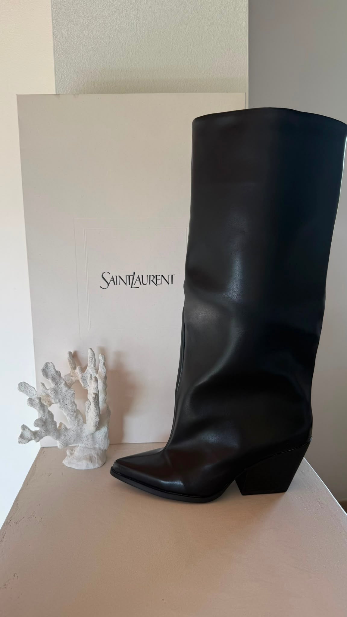 Boots Allegra black