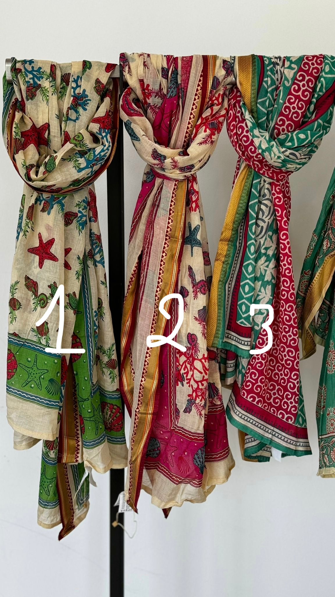 Scarf indie