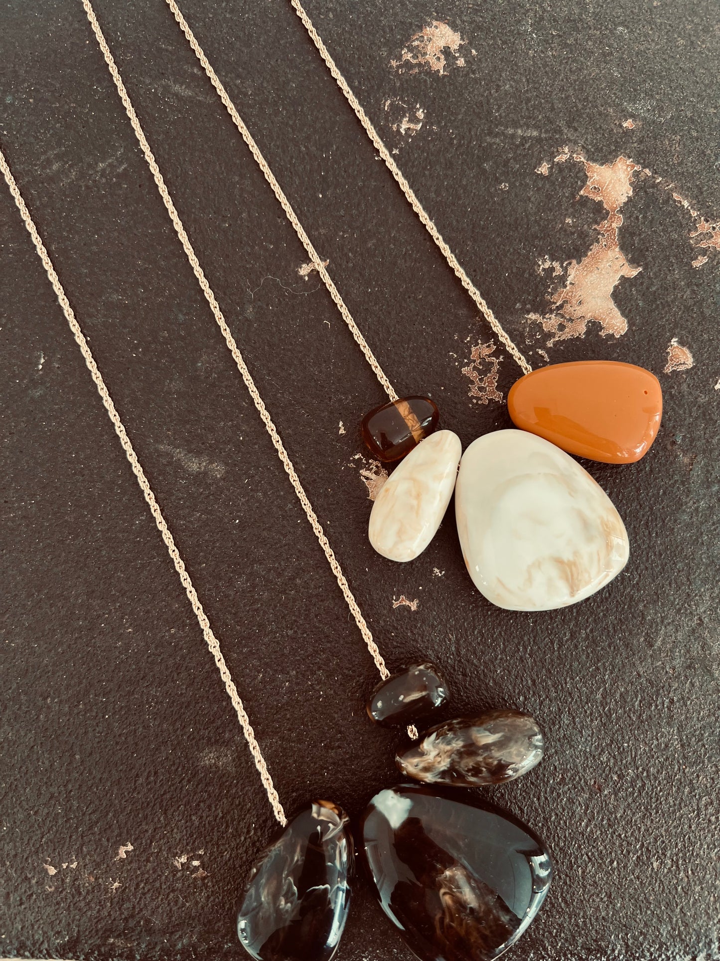 Chain Nili stone