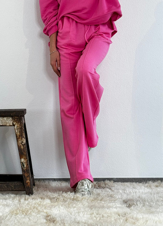 Pants track bubblegum