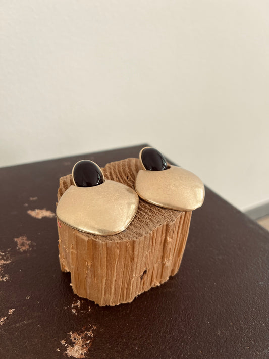 Earrings Atom square black
