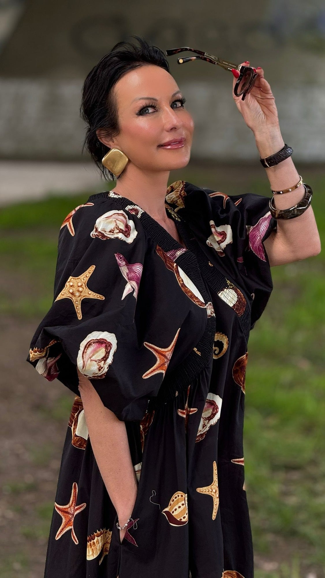 Robe coquillage noire