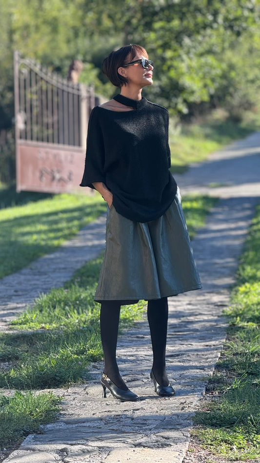 Pull Bari black