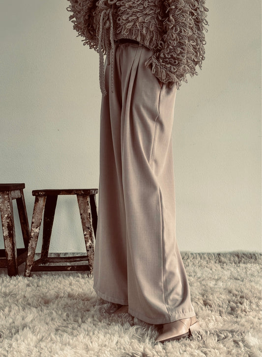 Pants sunny + belt sand