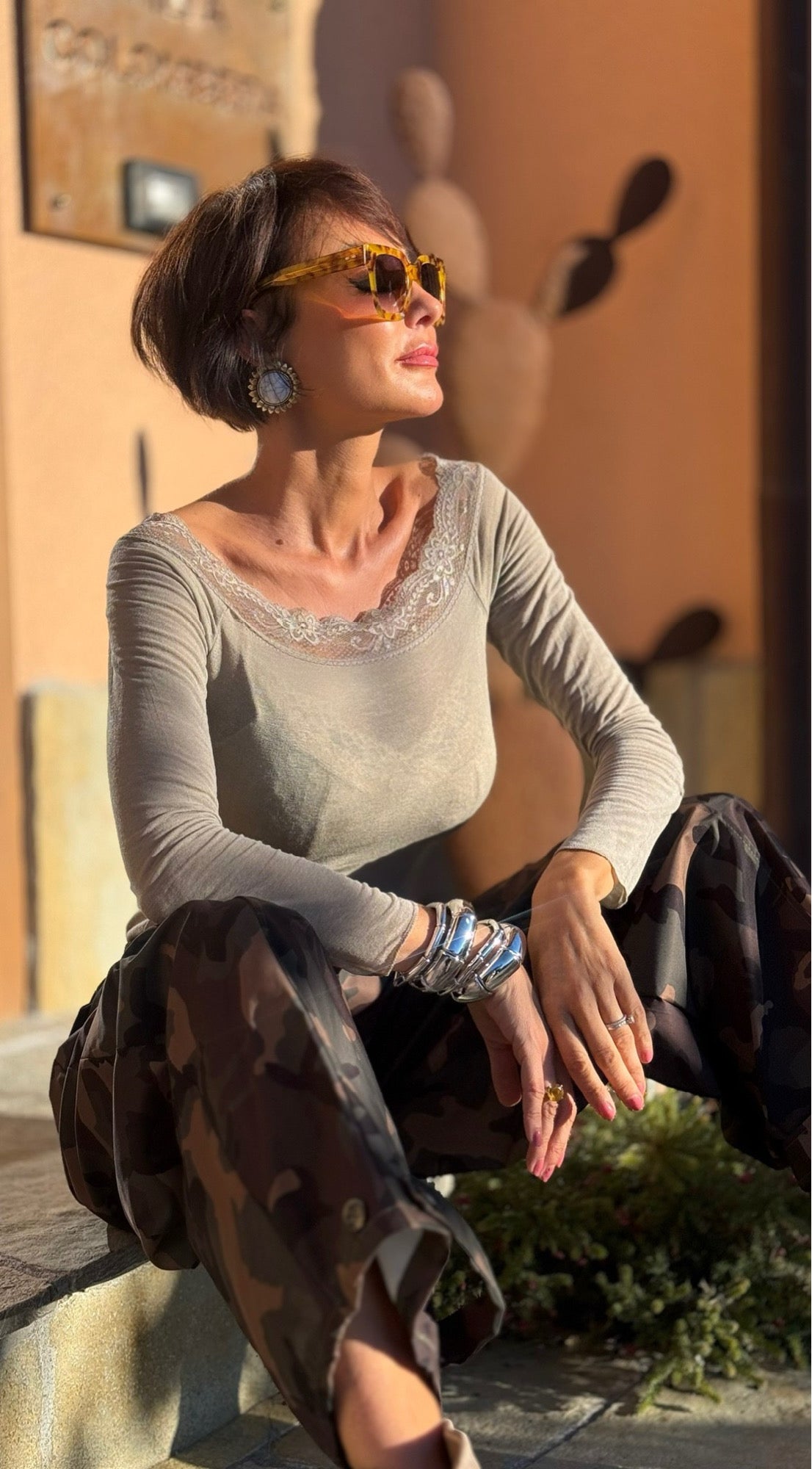 Longsleeve Celia lace taupe
