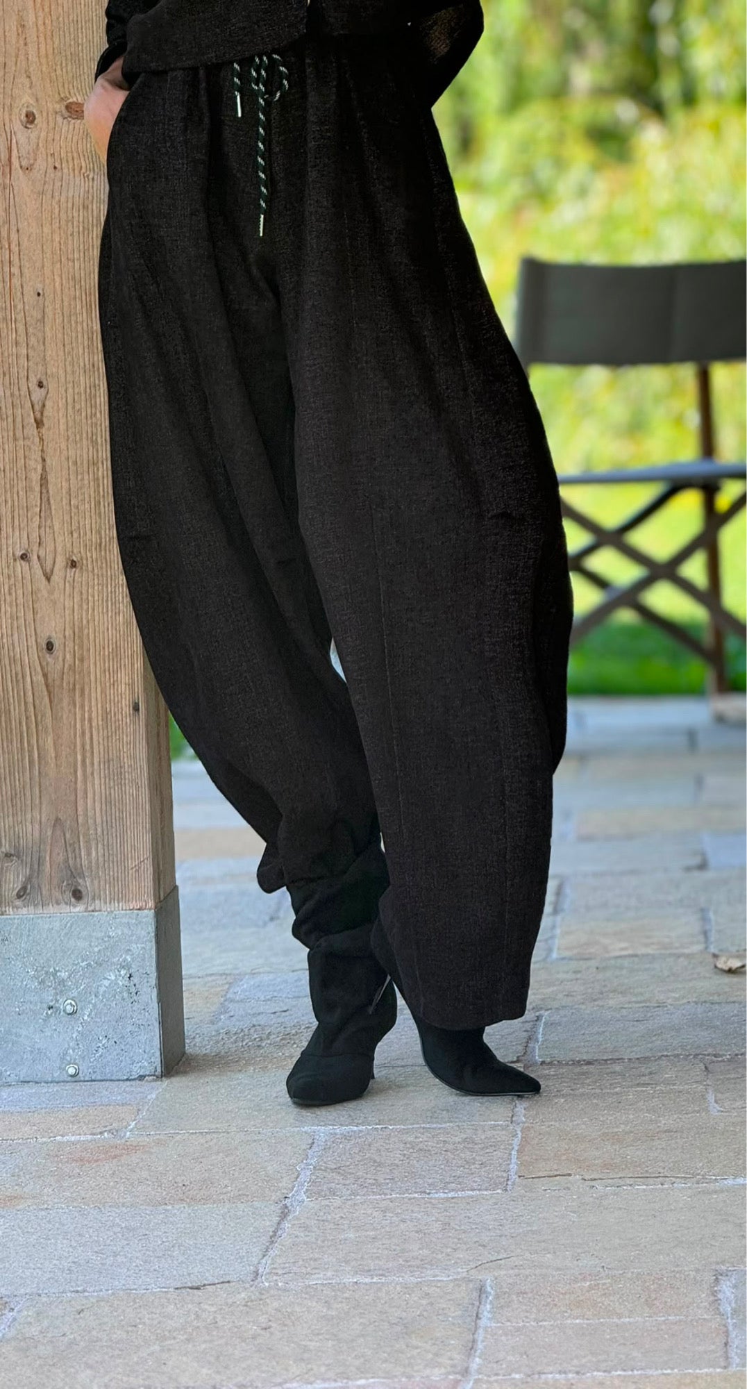 Pants style Esteban black