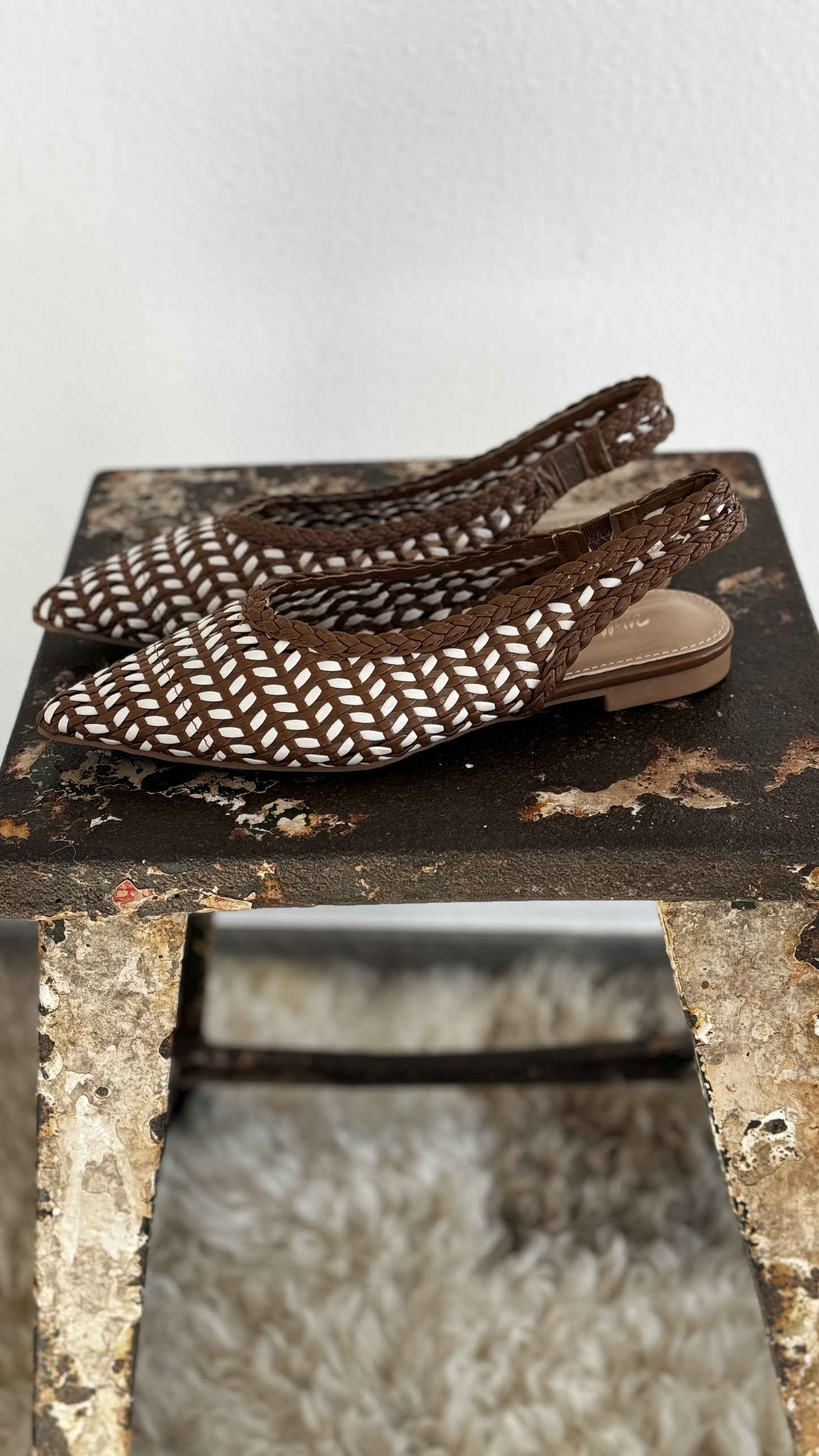 tresse plate à bride arrière