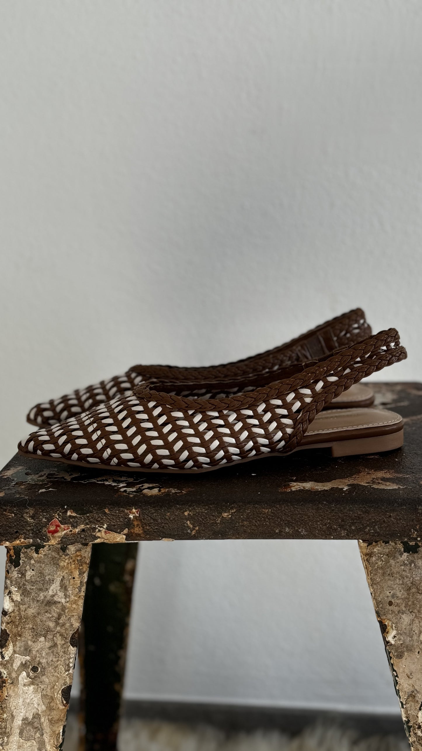 tresse plate à bride arrière