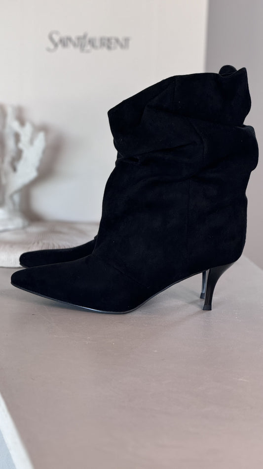 Boots slouchy black