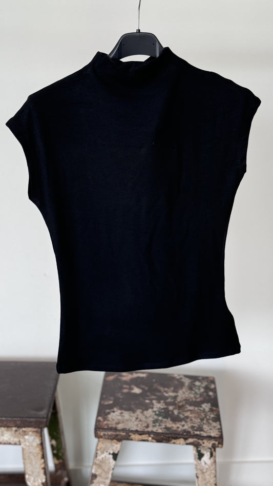 Tee Evita KM black