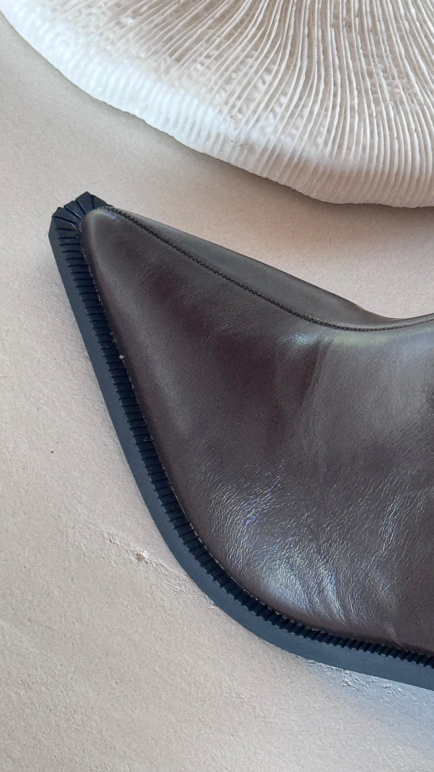 Boots classic brown