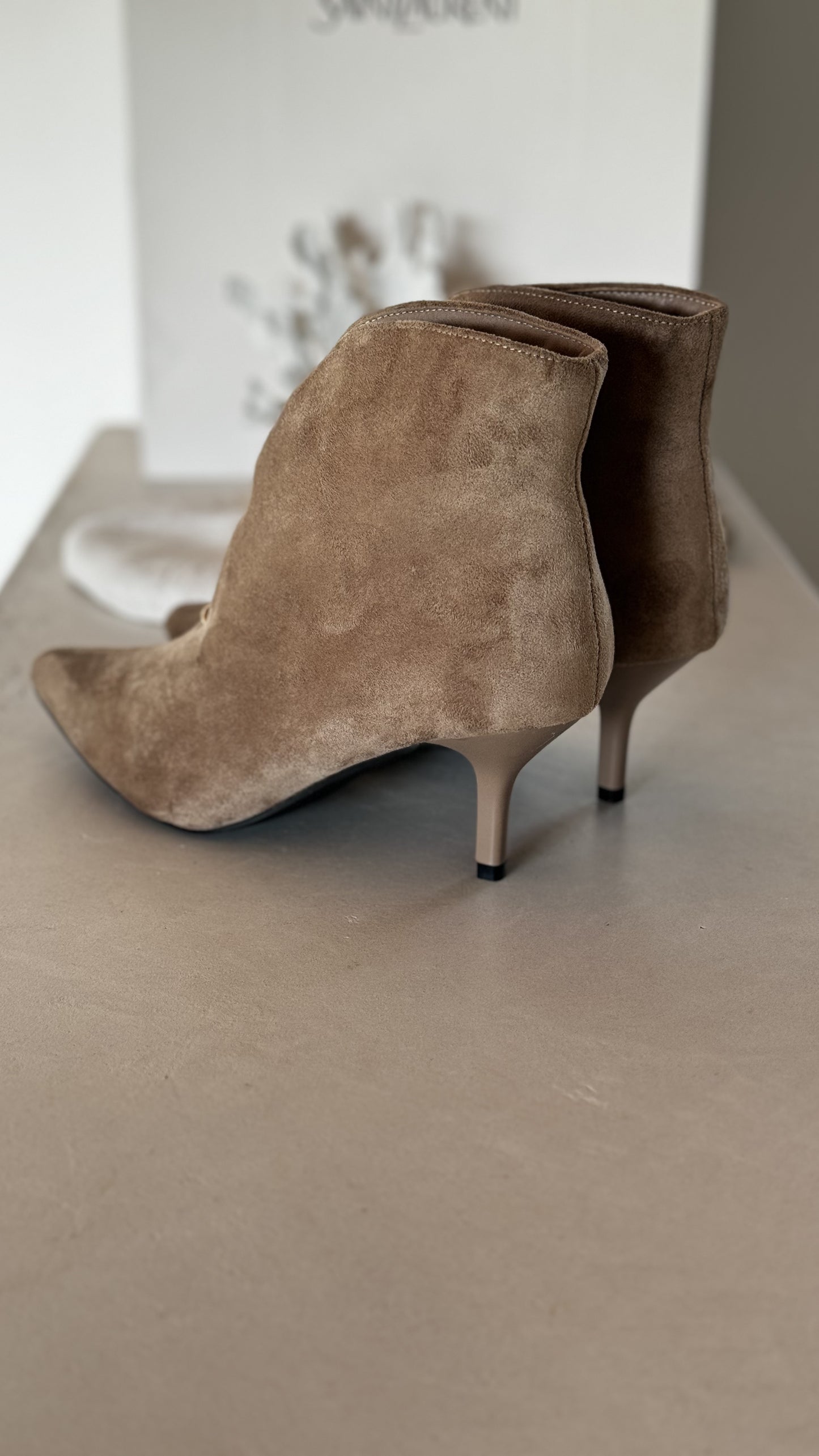 Boots Stella taupe
