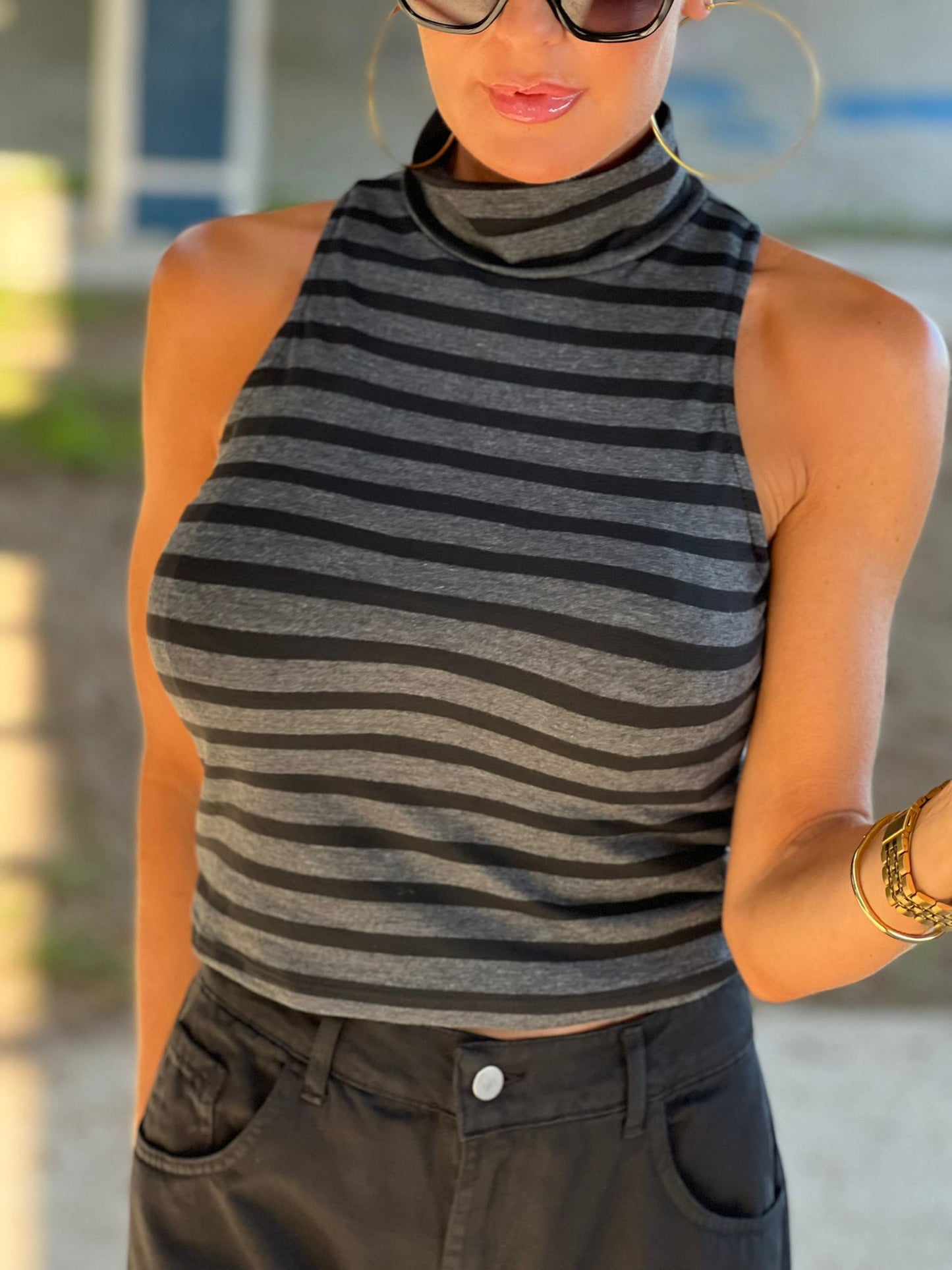 Tee striped grey