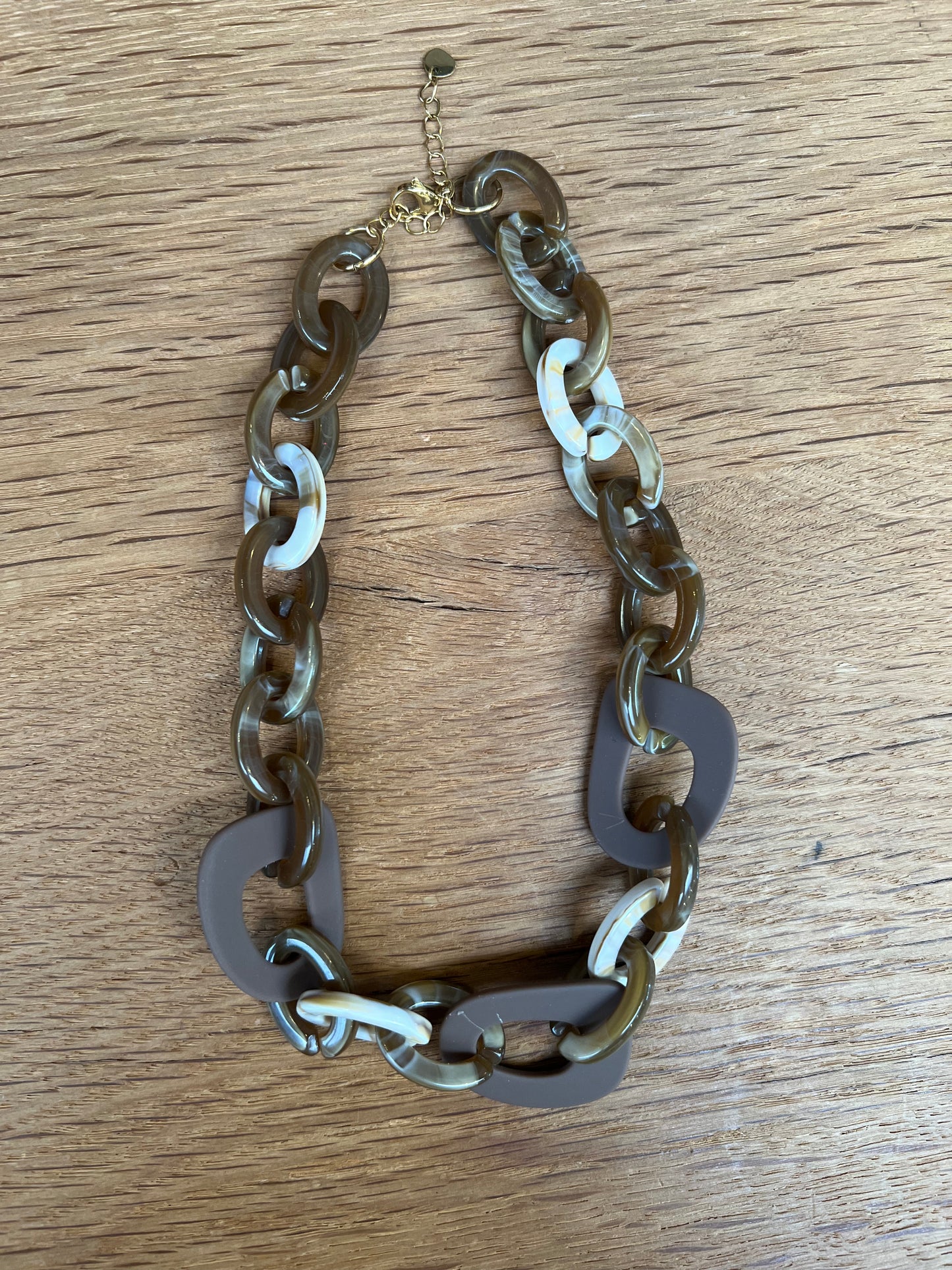 Chain cable chocolate