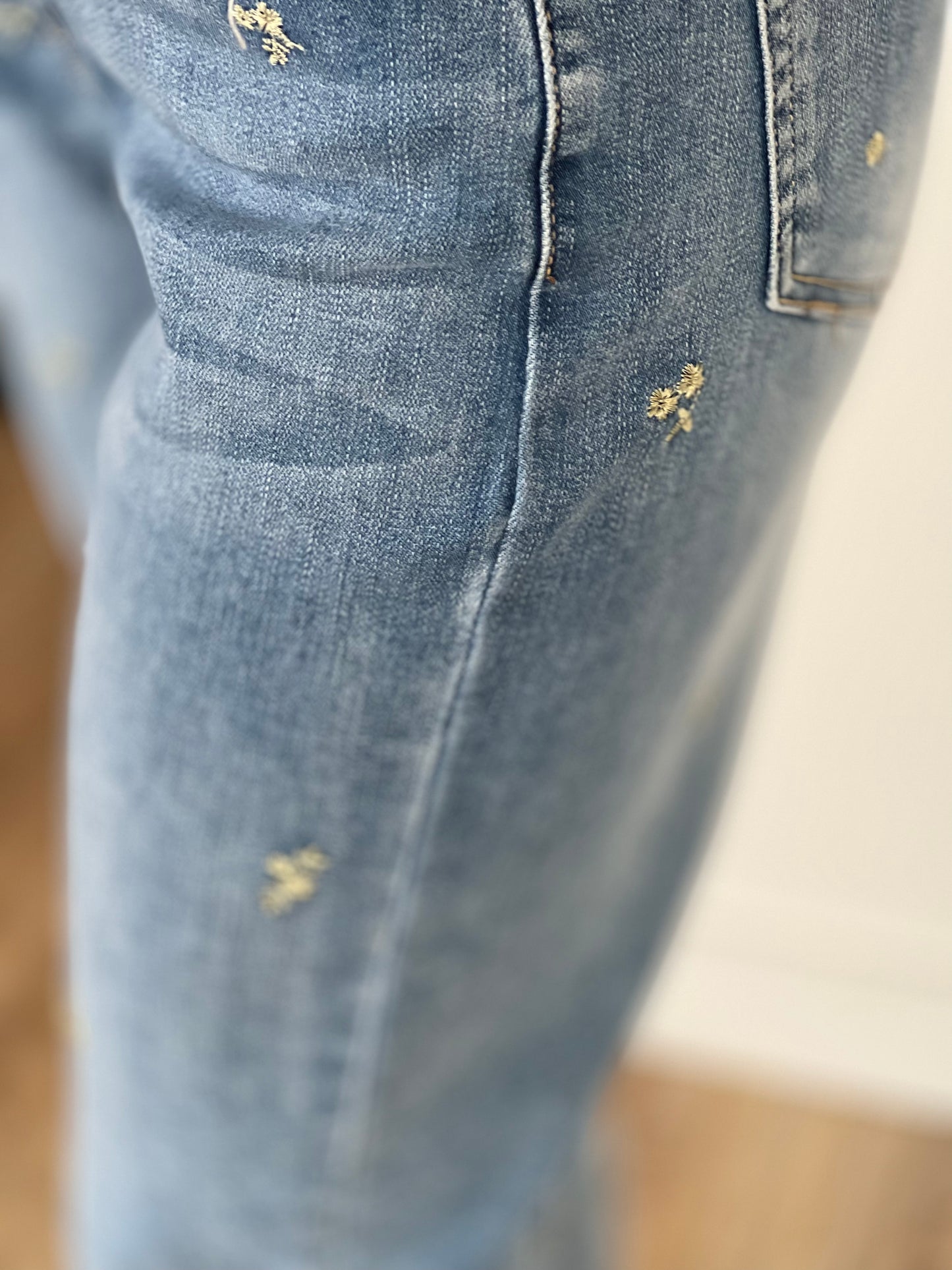 Jeans flower + belt blue